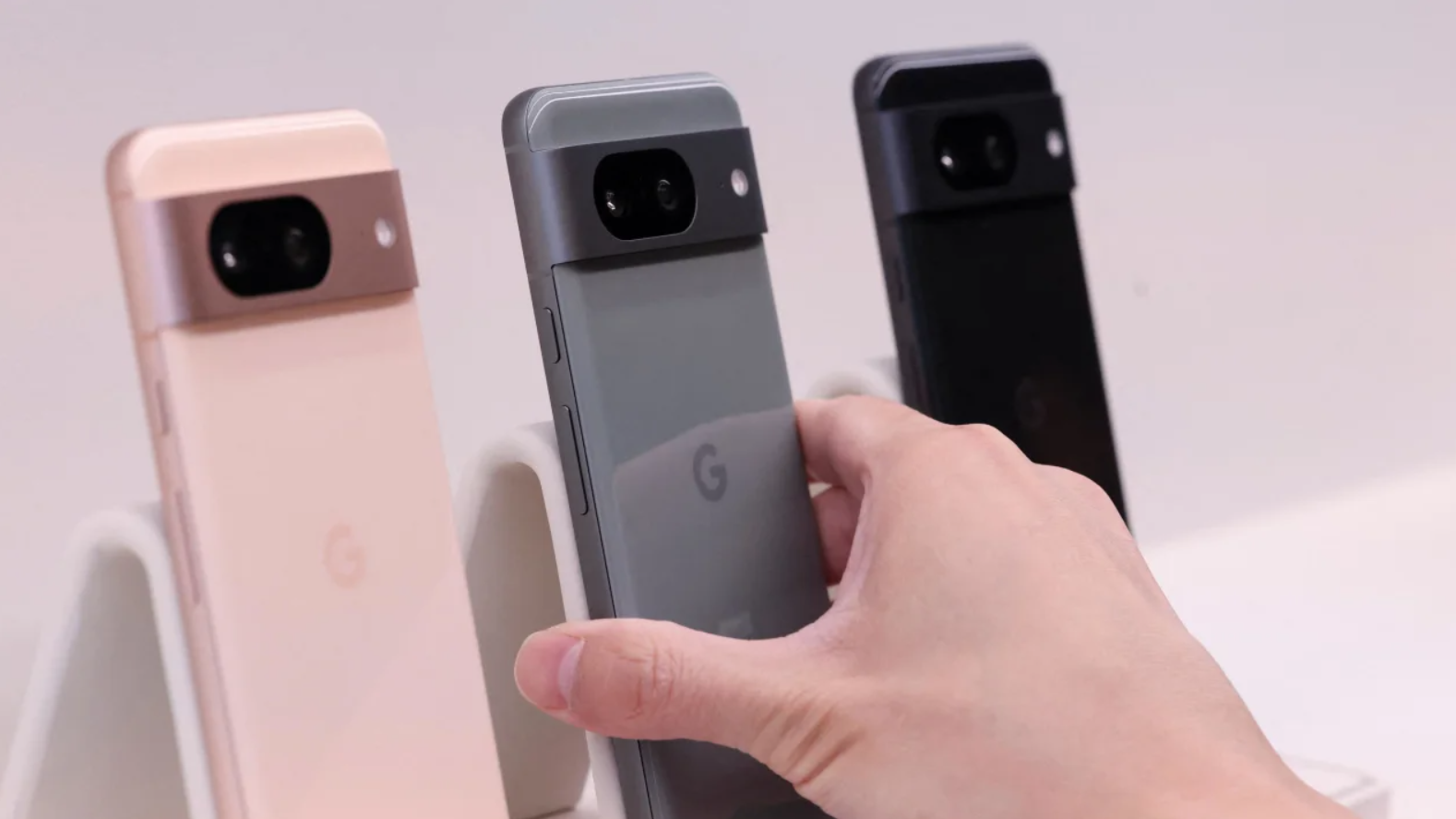 Google unveils Pixel 8 built for 'the generative AI era'